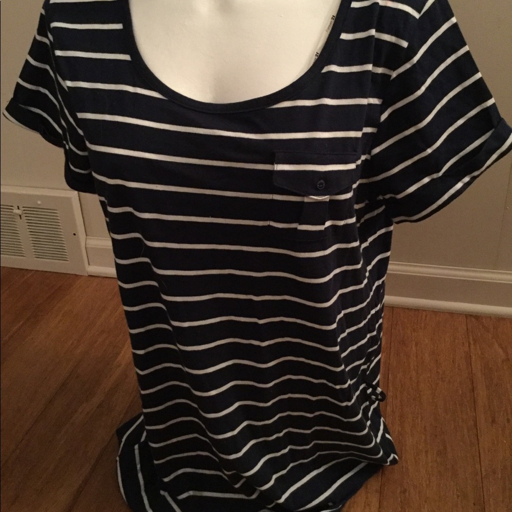 Short sleeve tunic